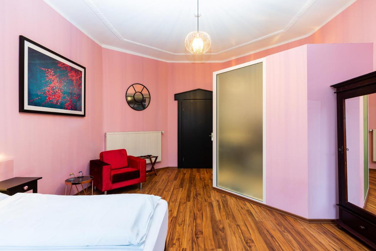 Smarthotel Mystique Self Check-In Bad Homburg vor der Höhe Esterno foto