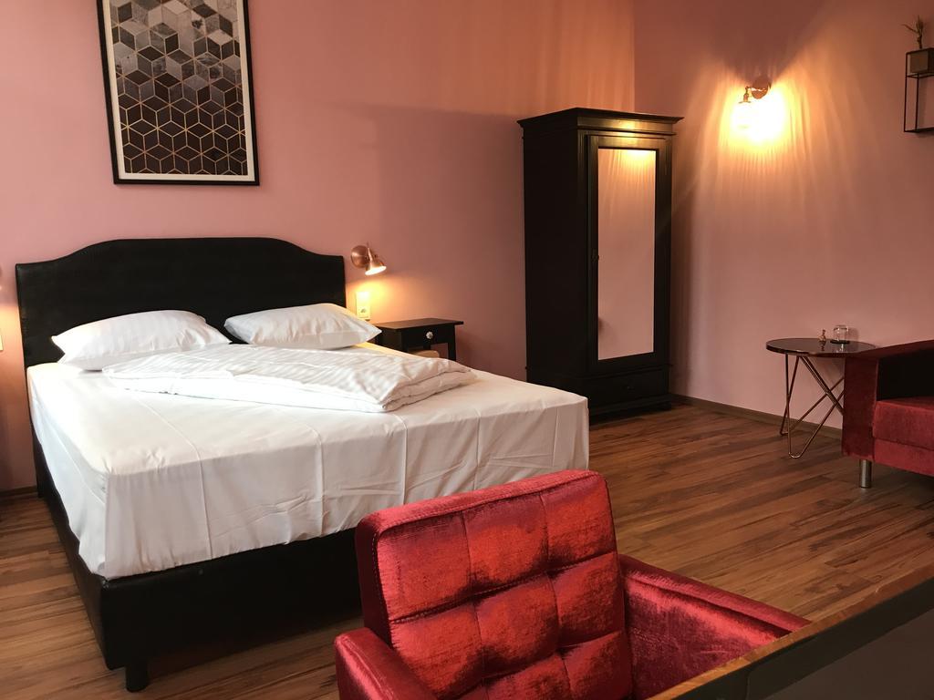 Smarthotel Mystique Self Check-In Bad Homburg vor der Höhe Esterno foto